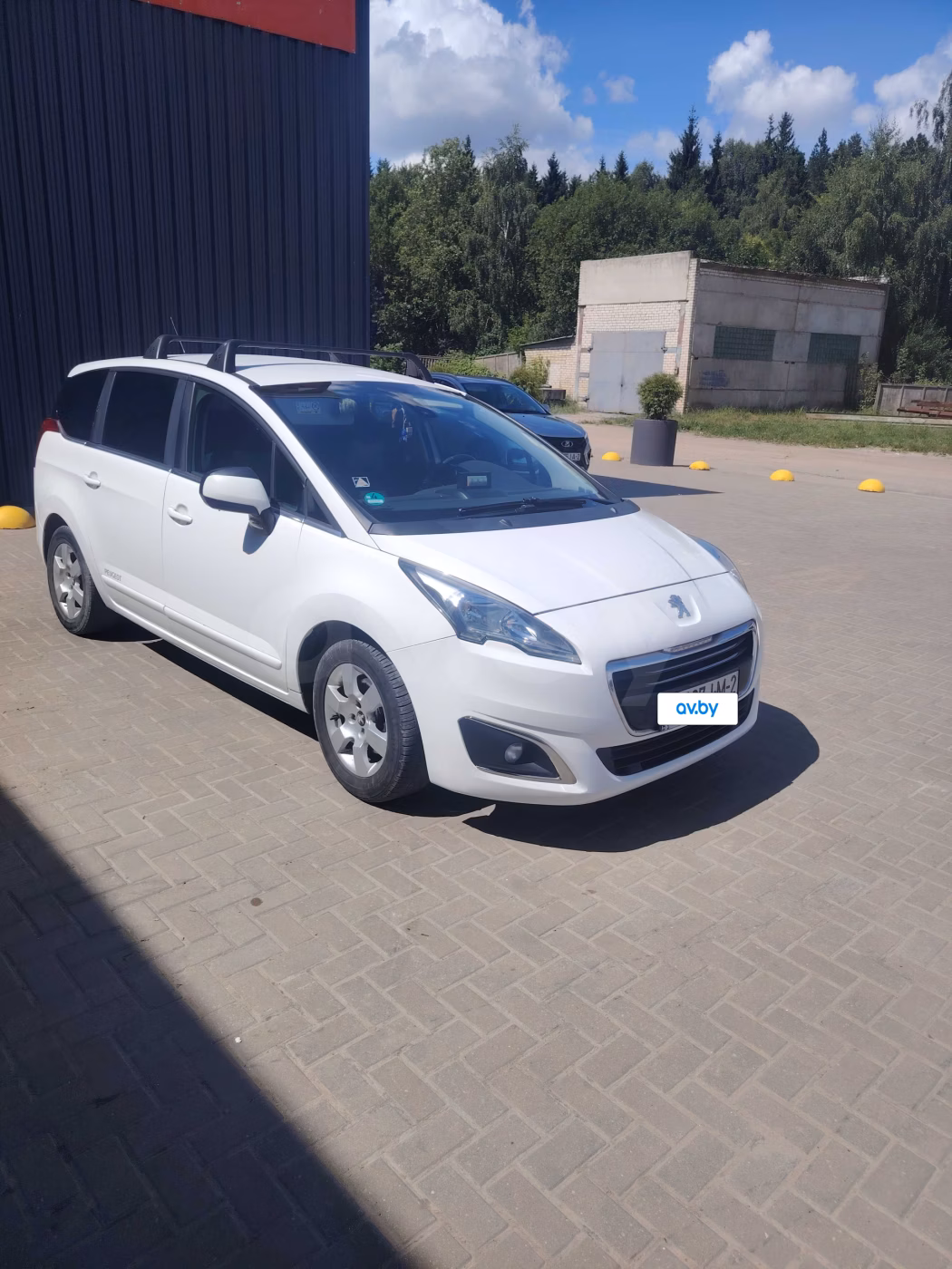 Peugeot 5008 фото 6