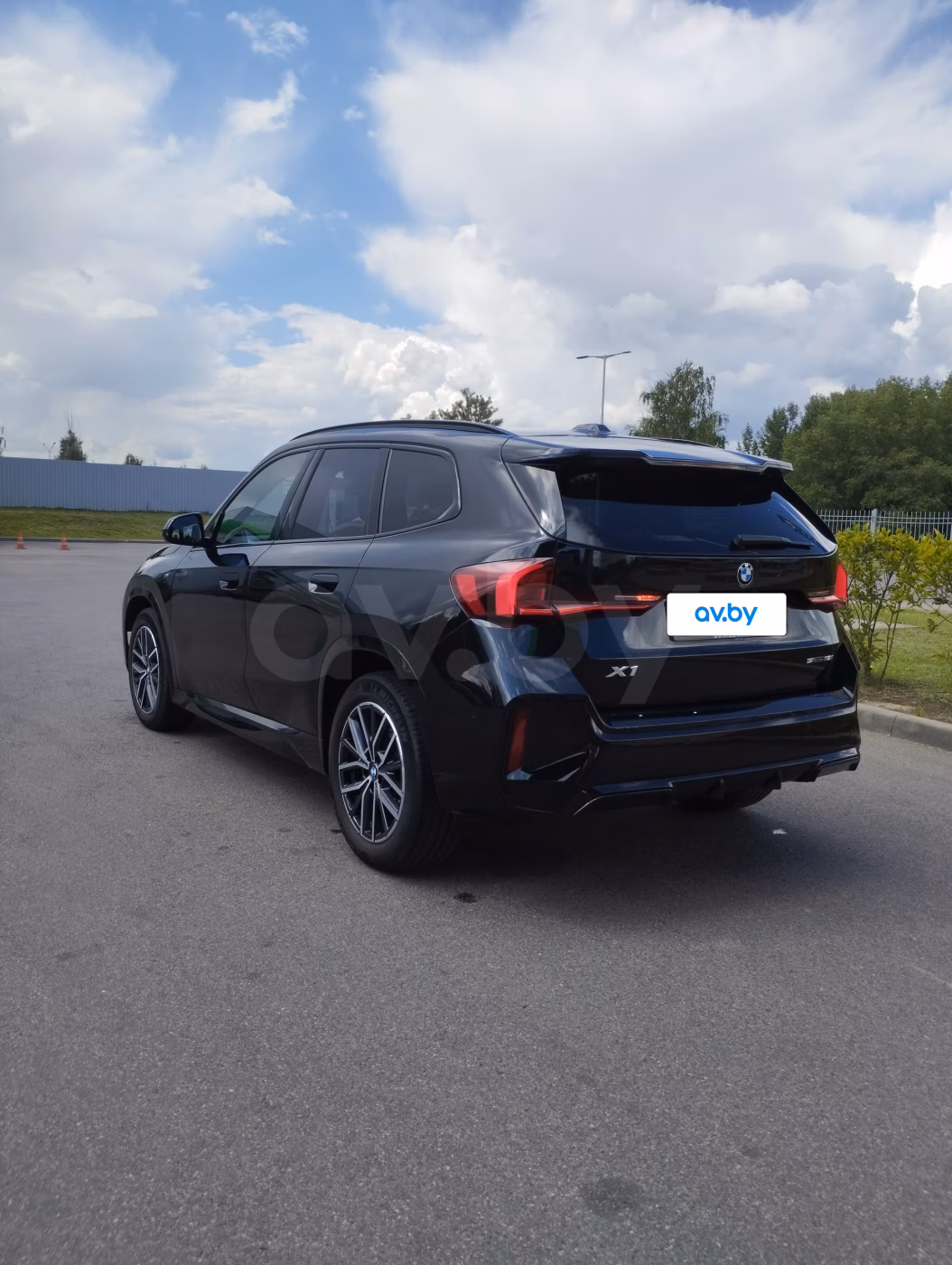 BMW X1 фото 5