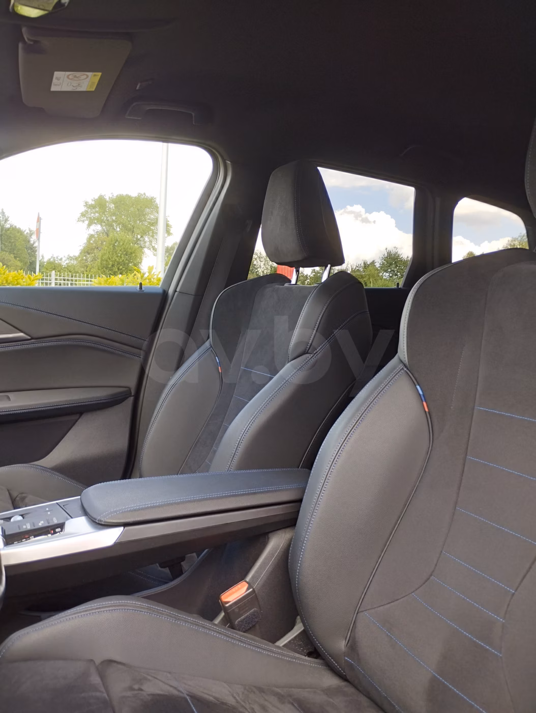 BMW X1 фото 12