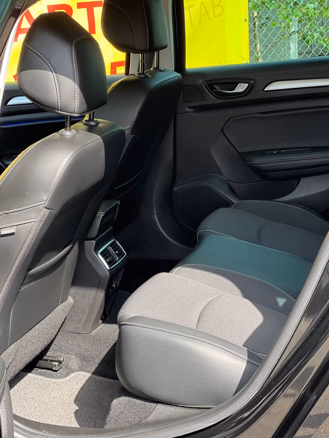 Renault Megane фото 10