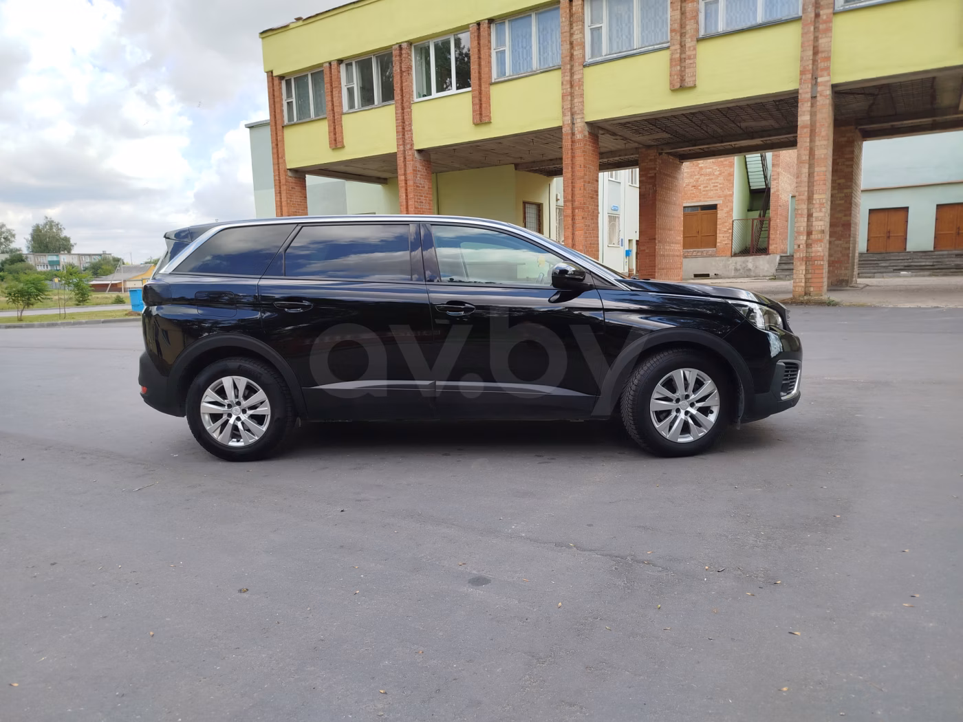Peugeot 5008 фото 2