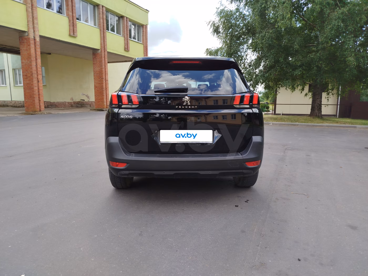Peugeot 5008 фото 5