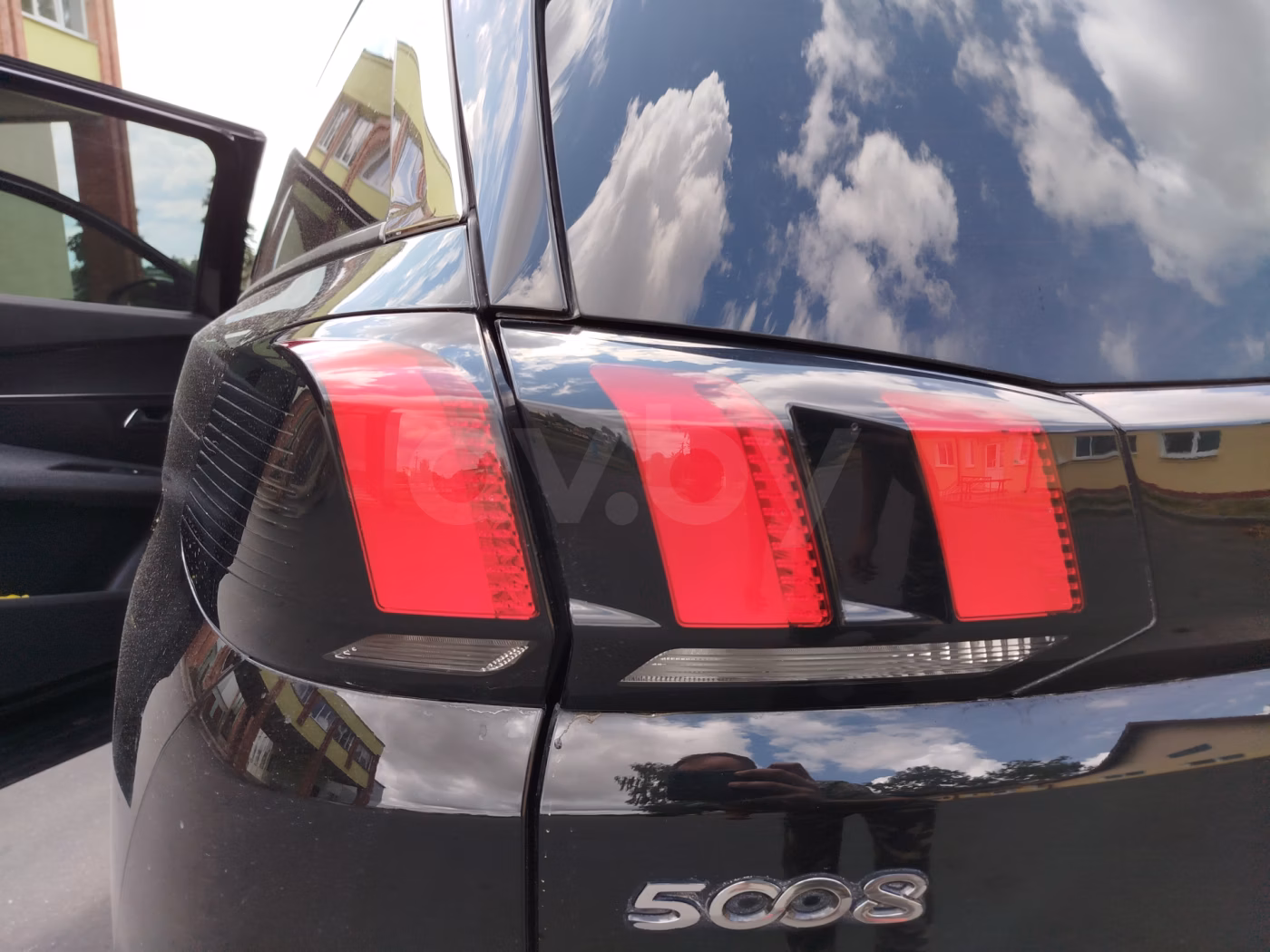 Peugeot 5008 фото 3