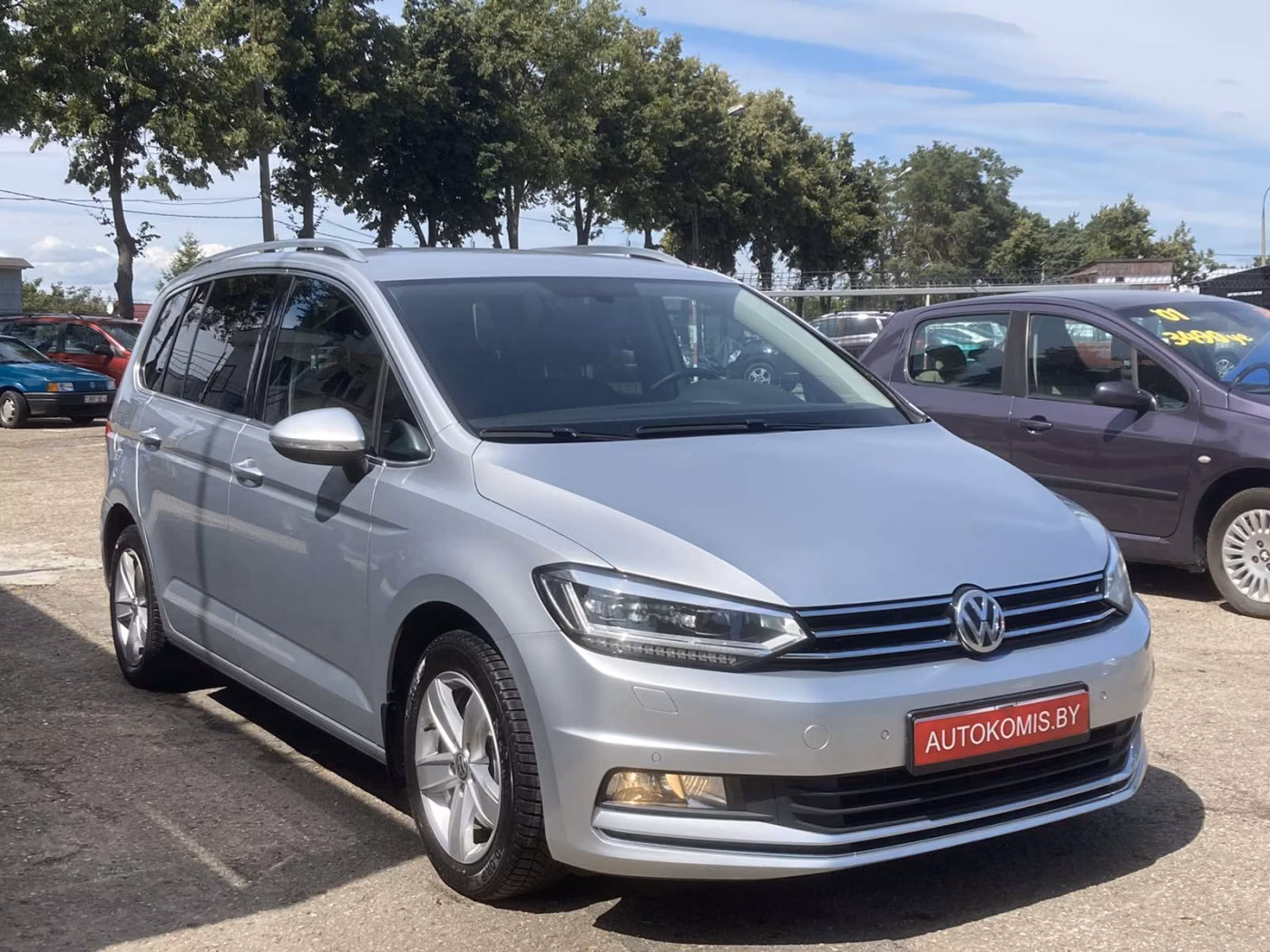 Volkswagen Touran фото 3