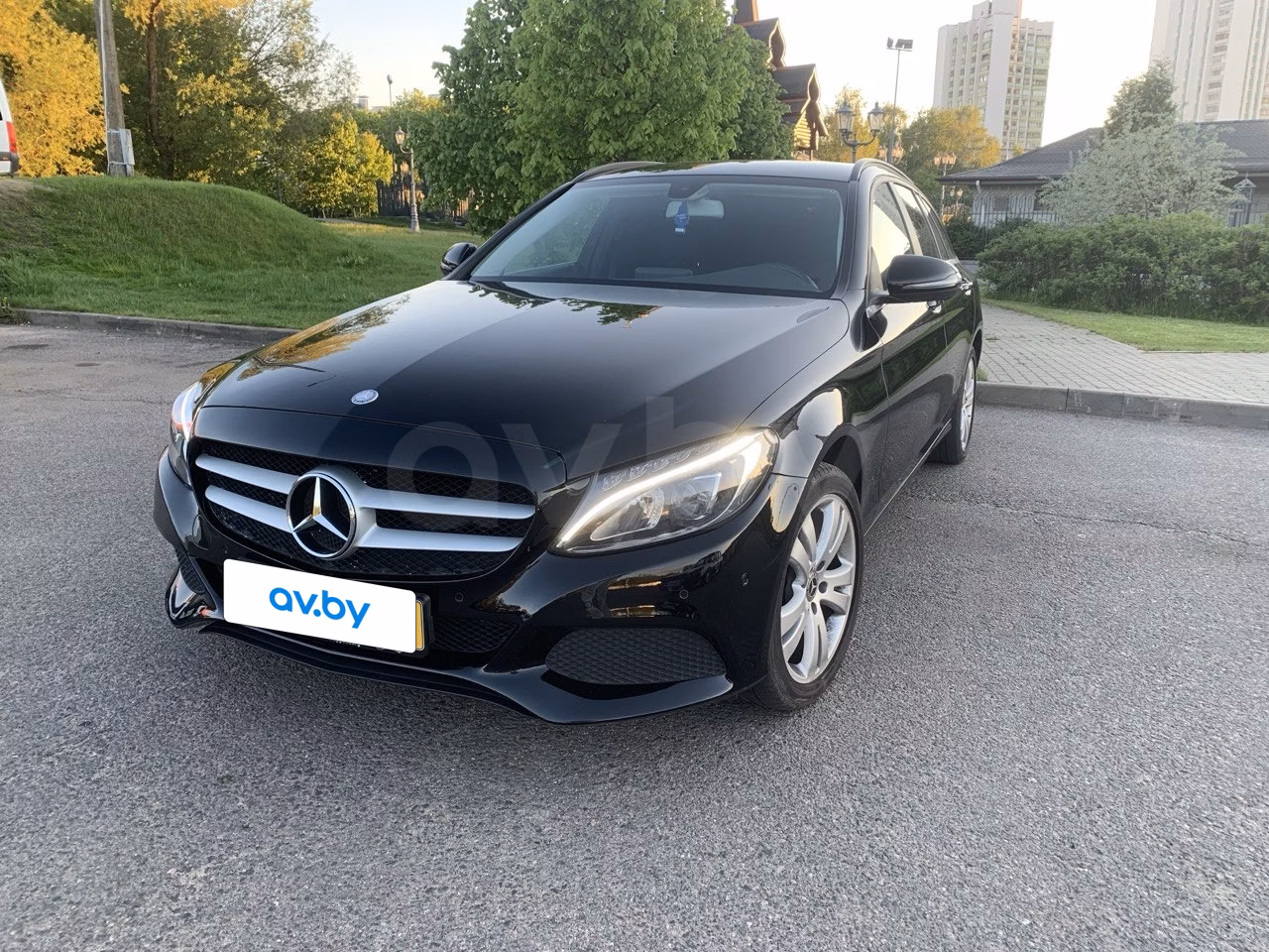 Mercedes-Benz C-Класс фото 2