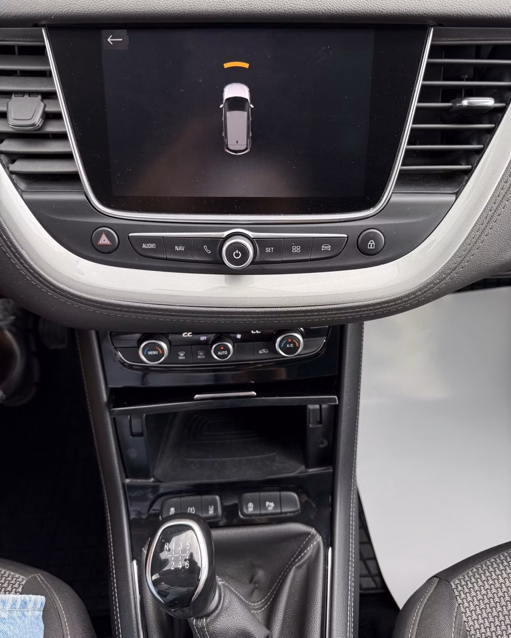 Opel Grandland X фото 14