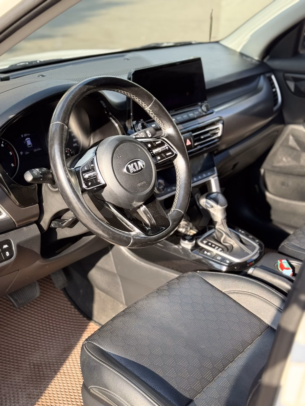 Kia Seltos фото 6