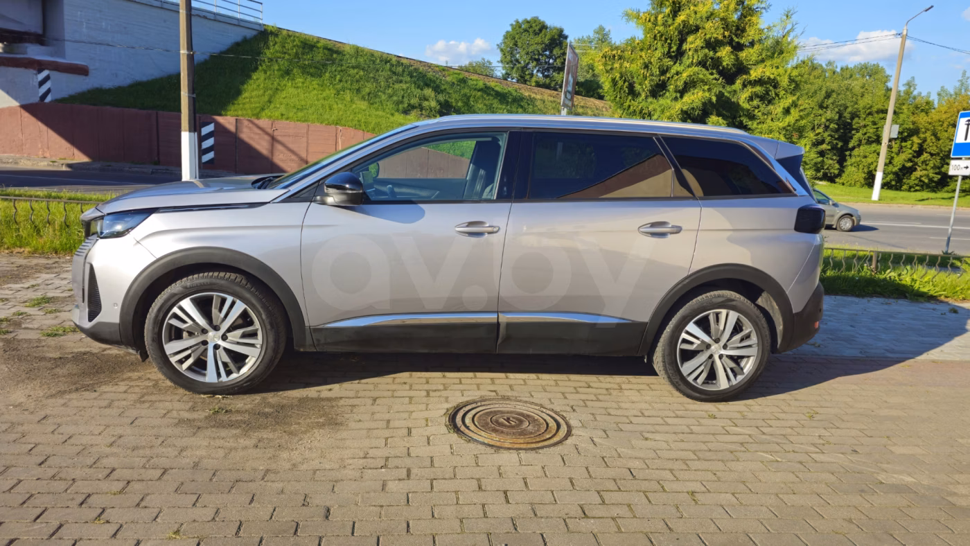 Peugeot 5008 фото 4