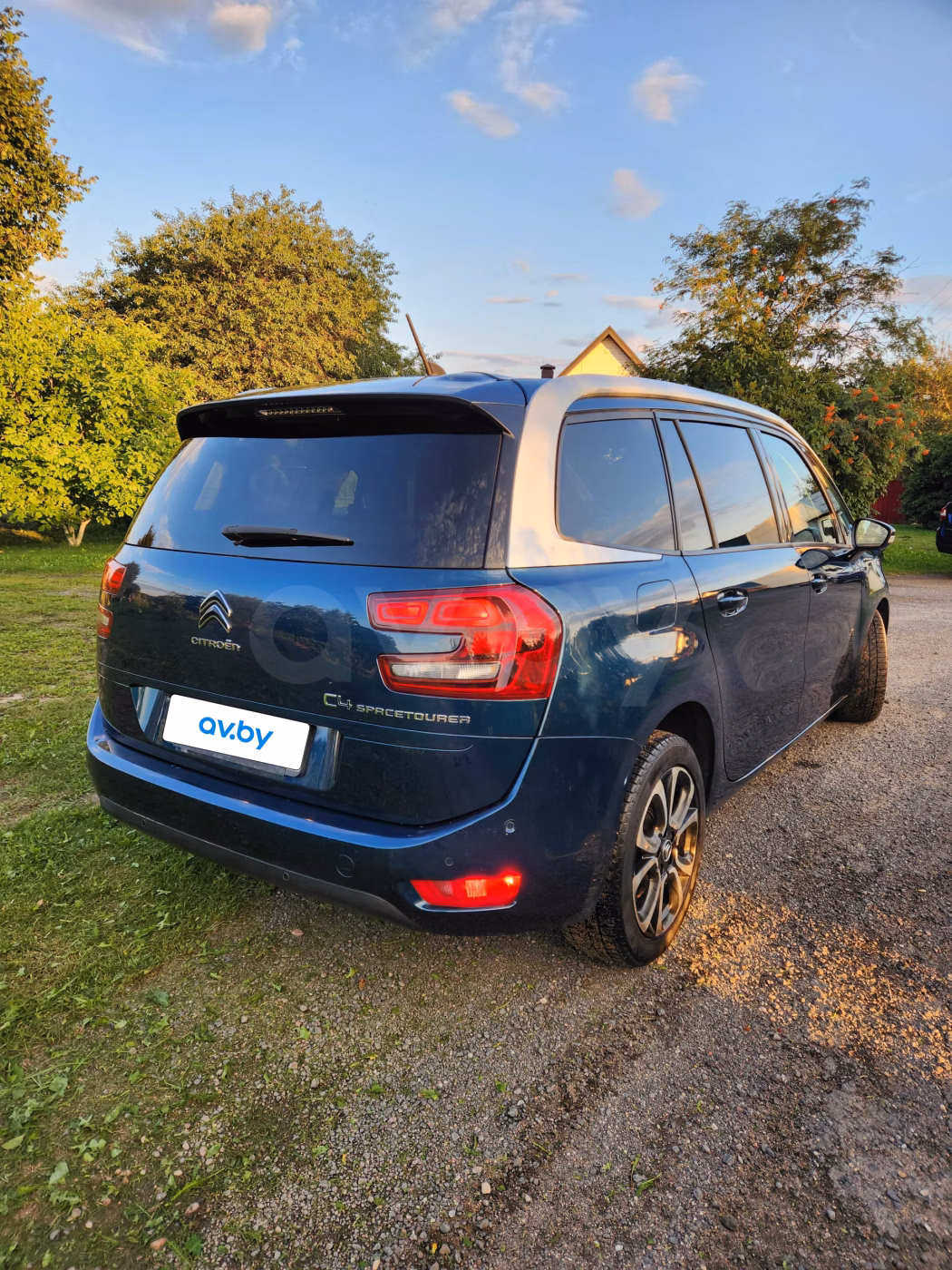 Citroen C4 Grand Spacetourer фото 4