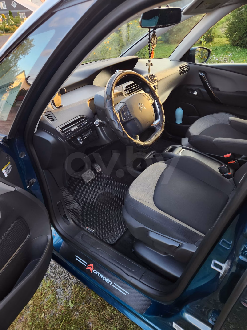 Citroen C4 Grand Spacetourer фото 10