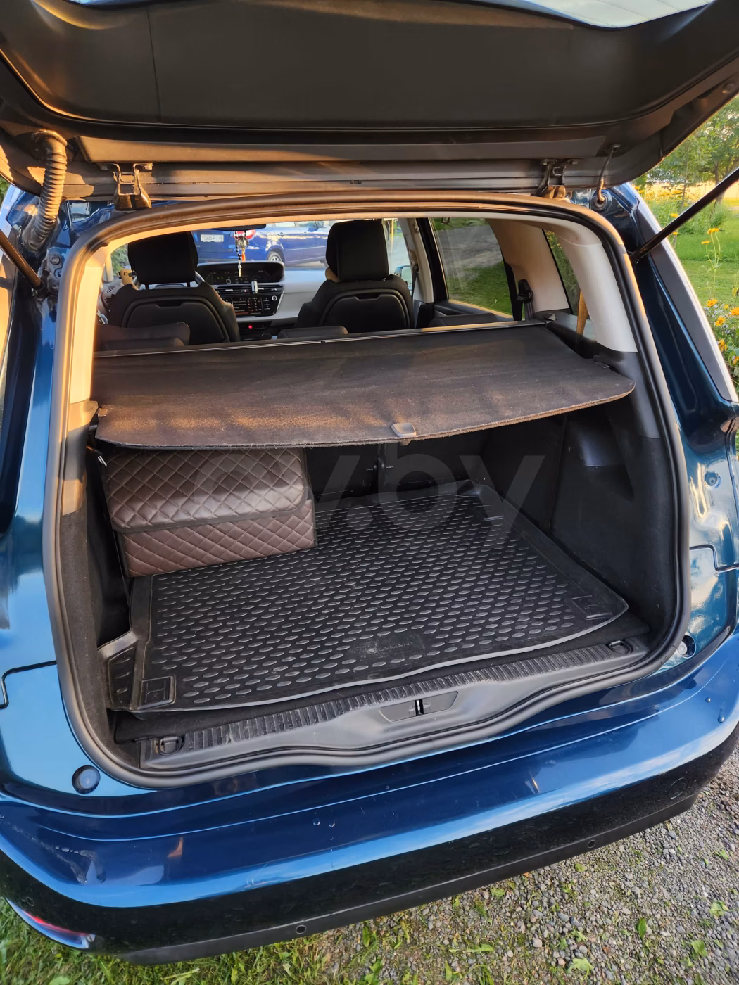 Citroen C4 Grand Spacetourer фото 13