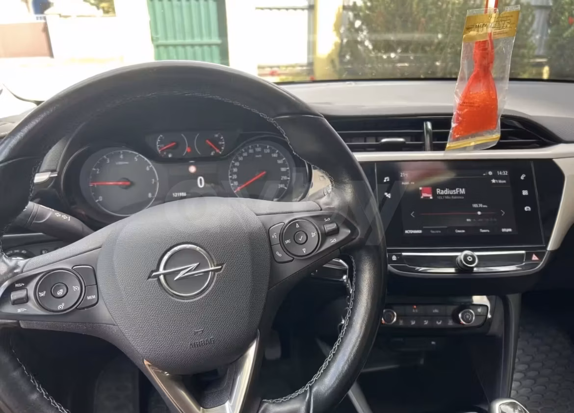 Opel Corsa фото 3