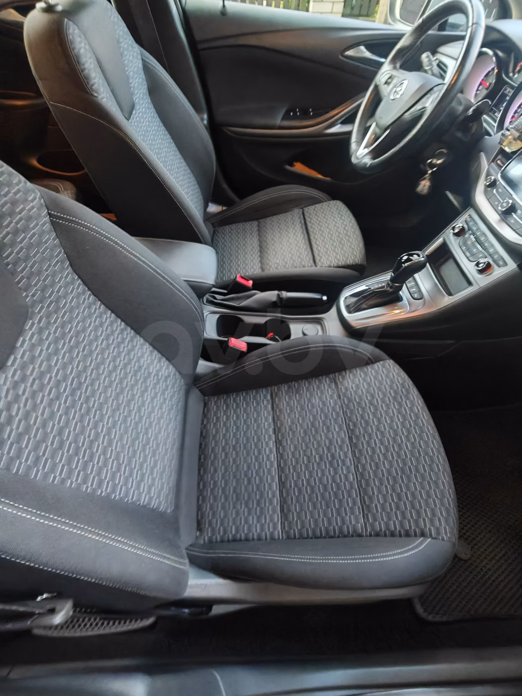 Opel Astra фото 10