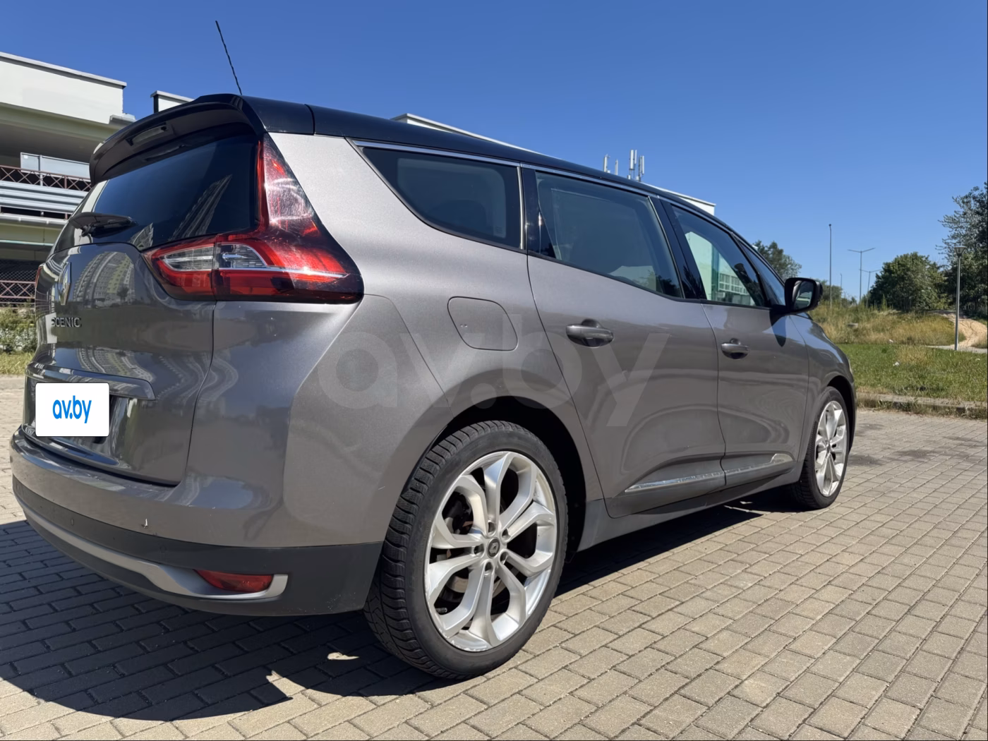 Renault Grand Scenic фото 6