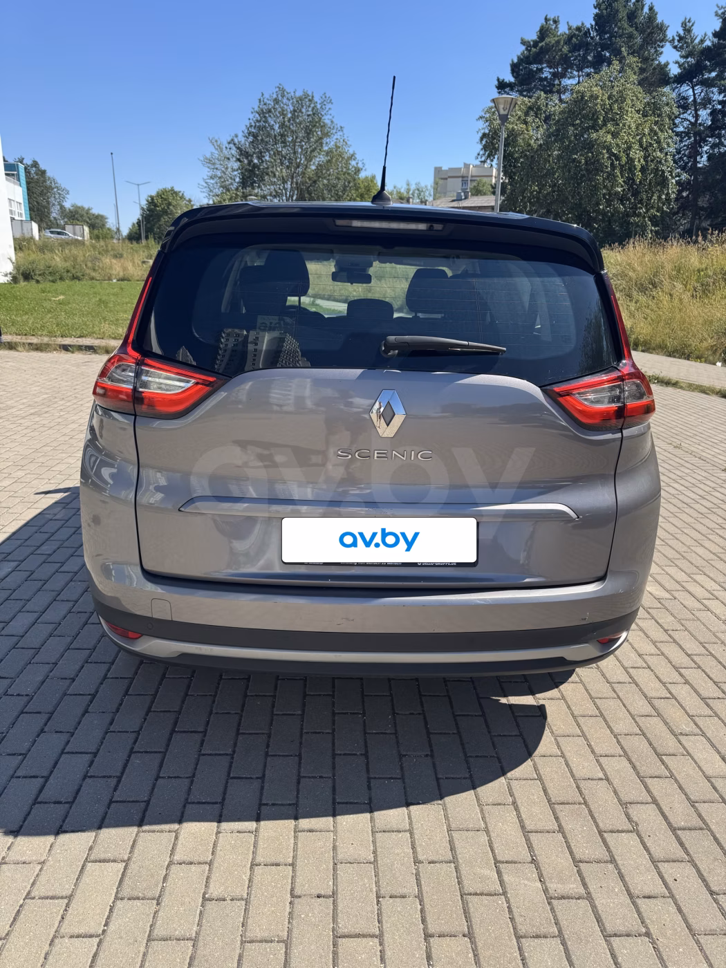 Renault Grand Scenic фото 7