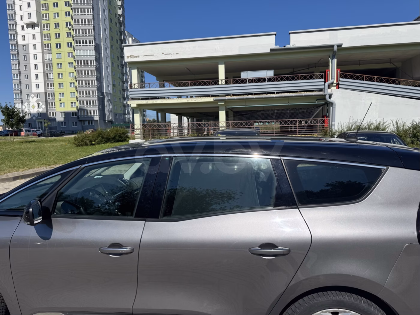 Renault Grand Scenic фото 16