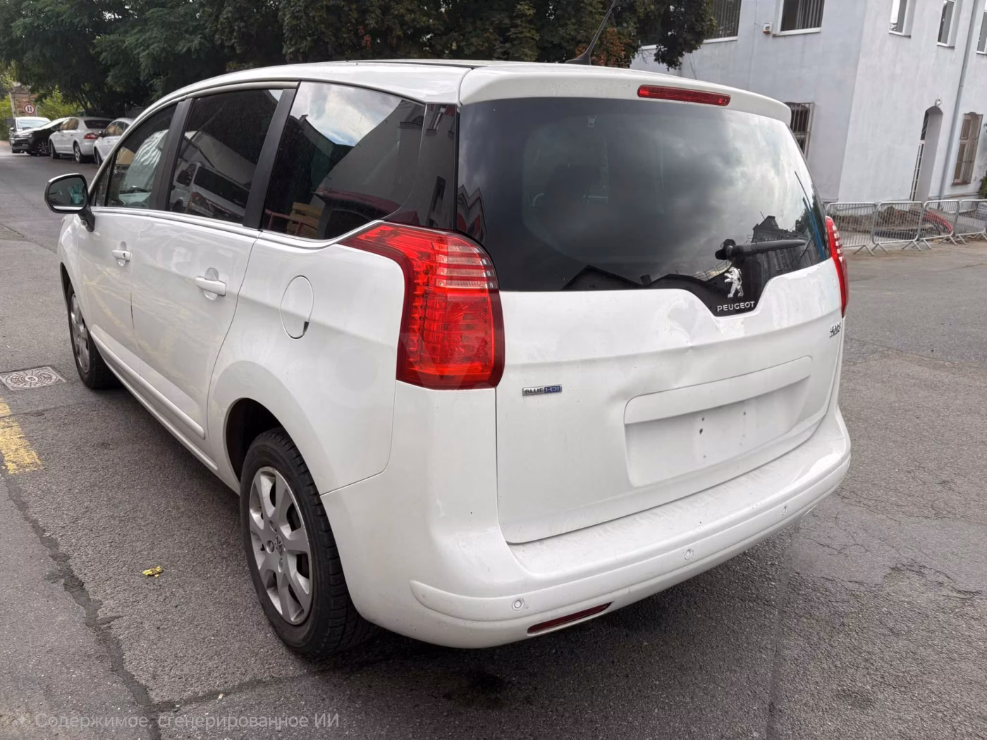 Peugeot 5008 фото 4