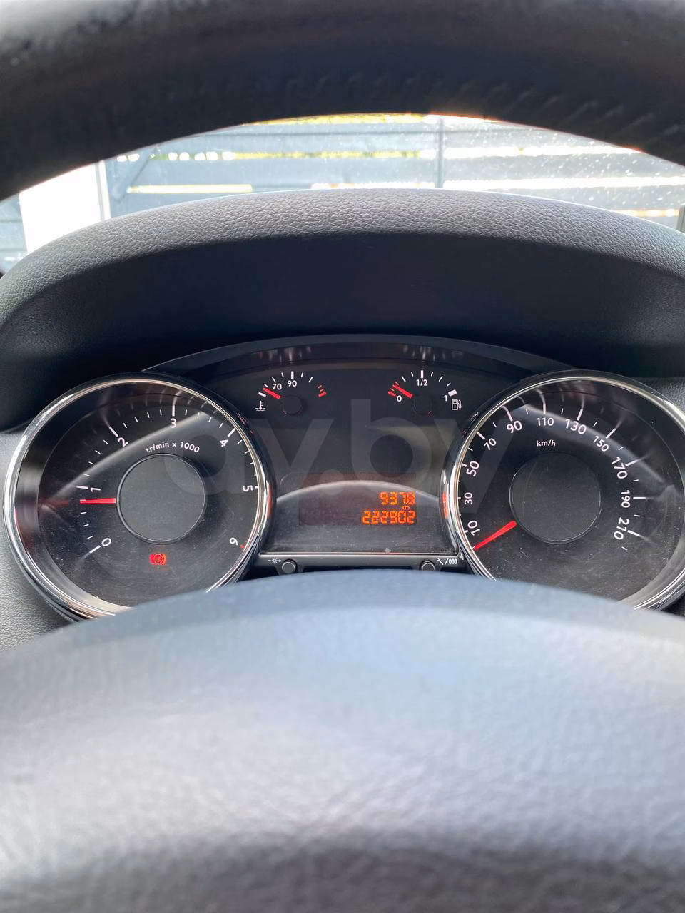 Peugeot 5008 фото 8