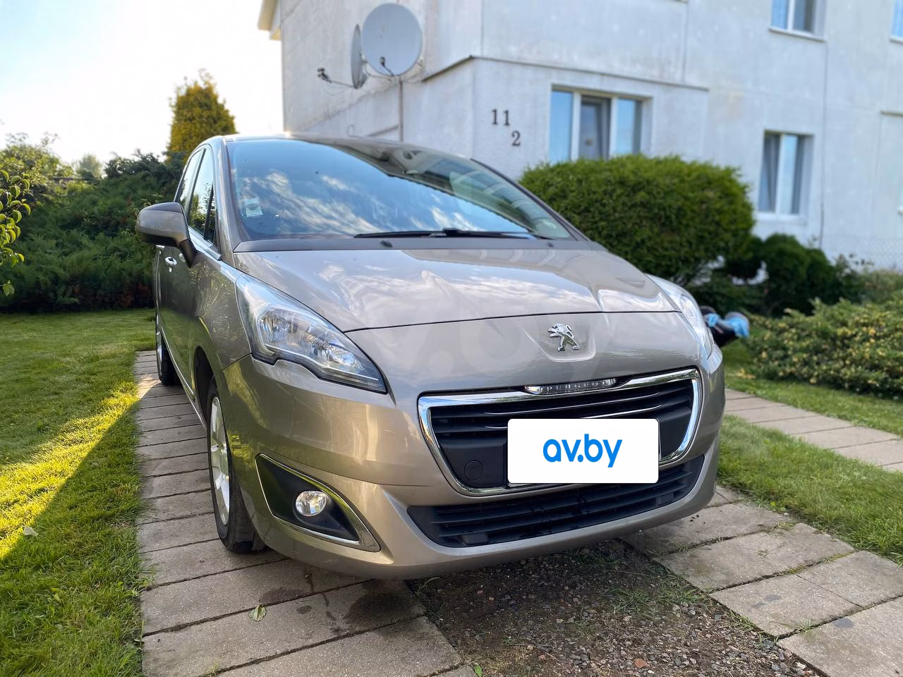 Peugeot 5008 фото 4