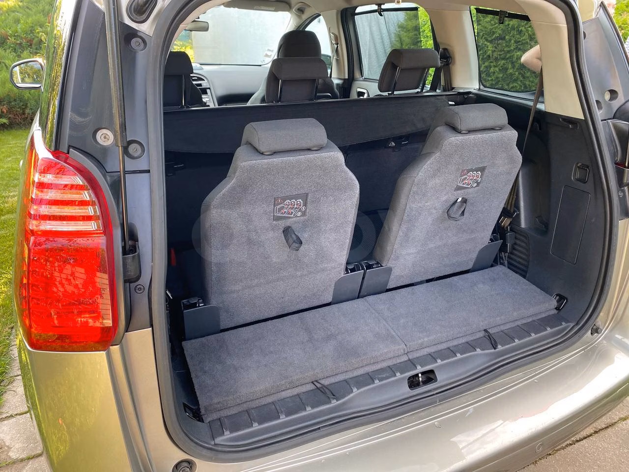 Peugeot 5008 фото 16