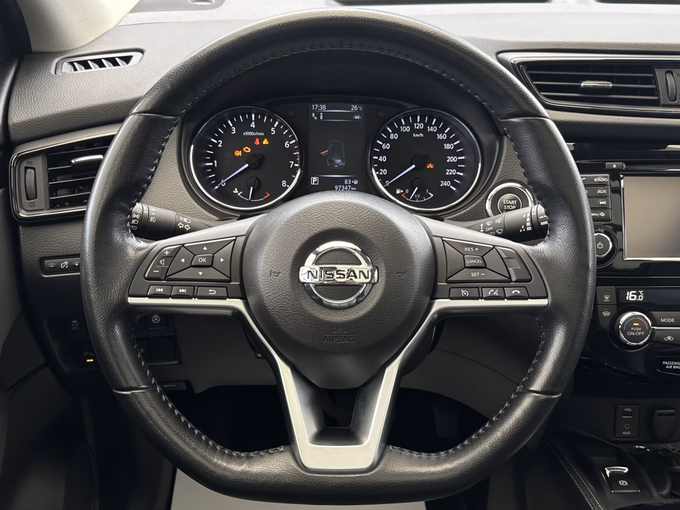 Nissan Qashqai фото 12