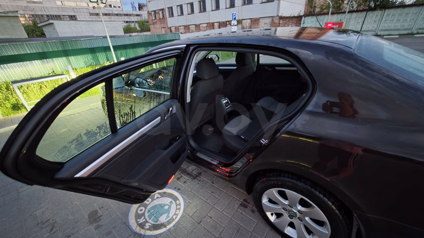 Skoda Superb фото 13