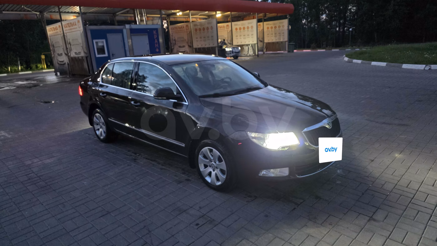 Skoda Superb фото 3