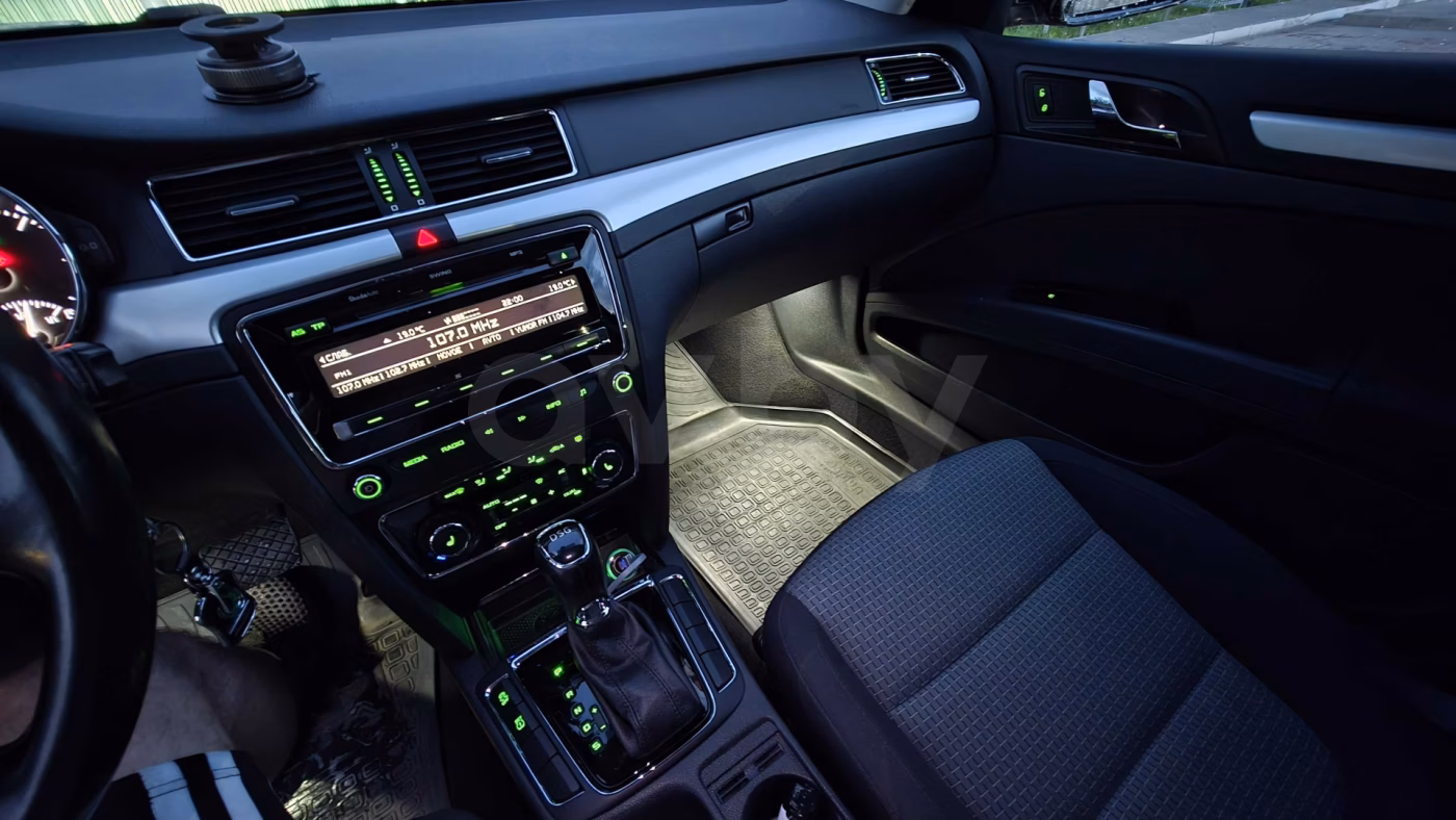 Skoda Superb фото 15