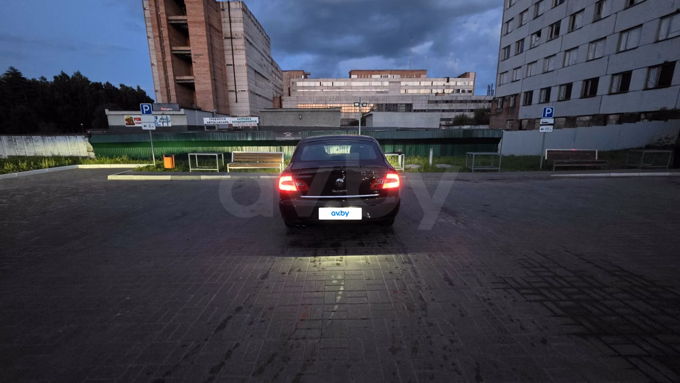 Skoda Superb фото 11
