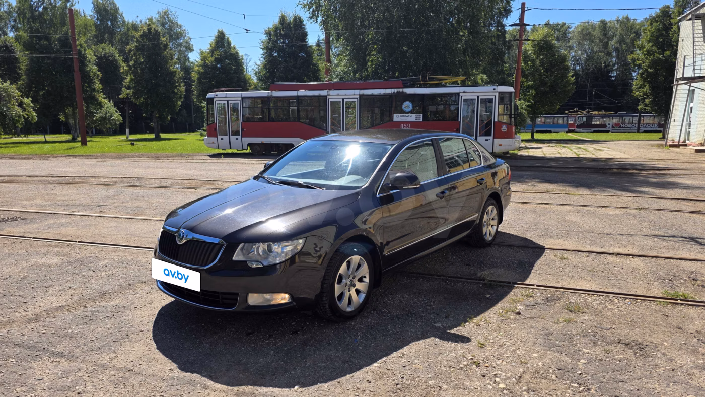 Skoda Superb фото 5