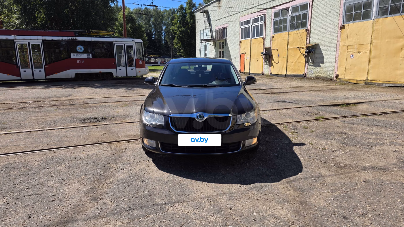 Skoda Superb фото 4