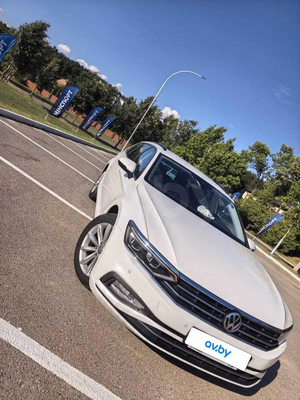 Volkswagen Passat фото 4