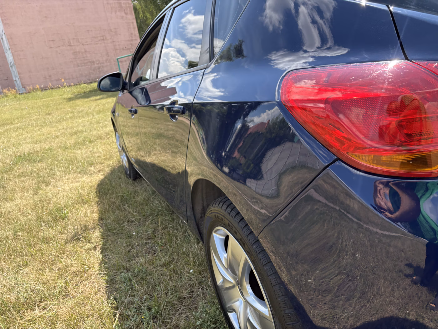 Opel Astra фото 17