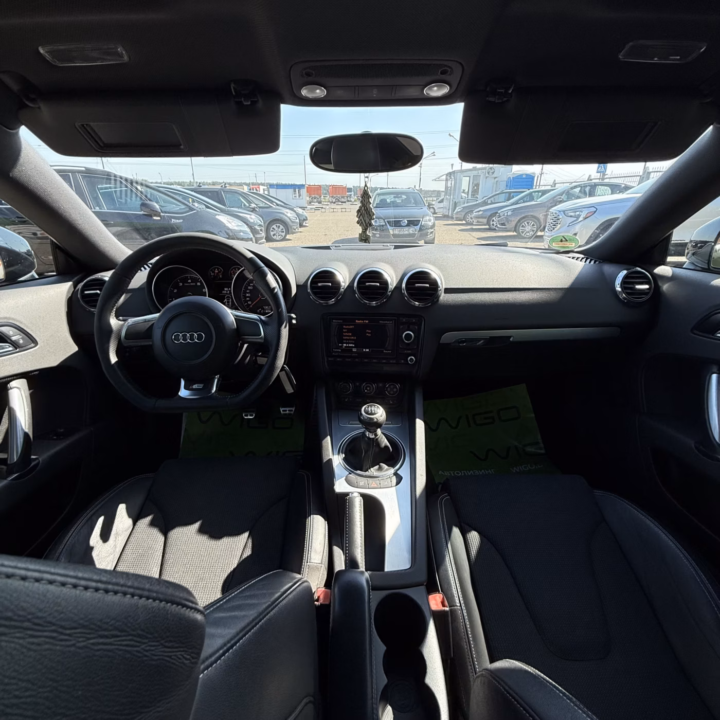 Audi TT фото 9