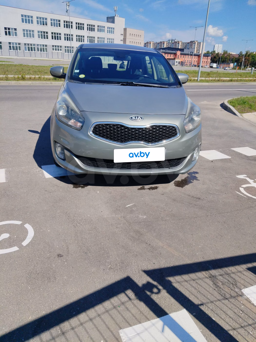 Kia Carens фото 2