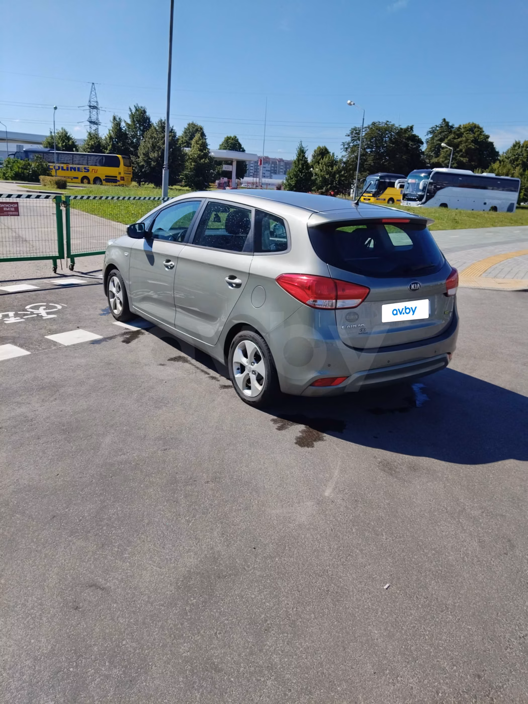 Kia Carens фото 5
