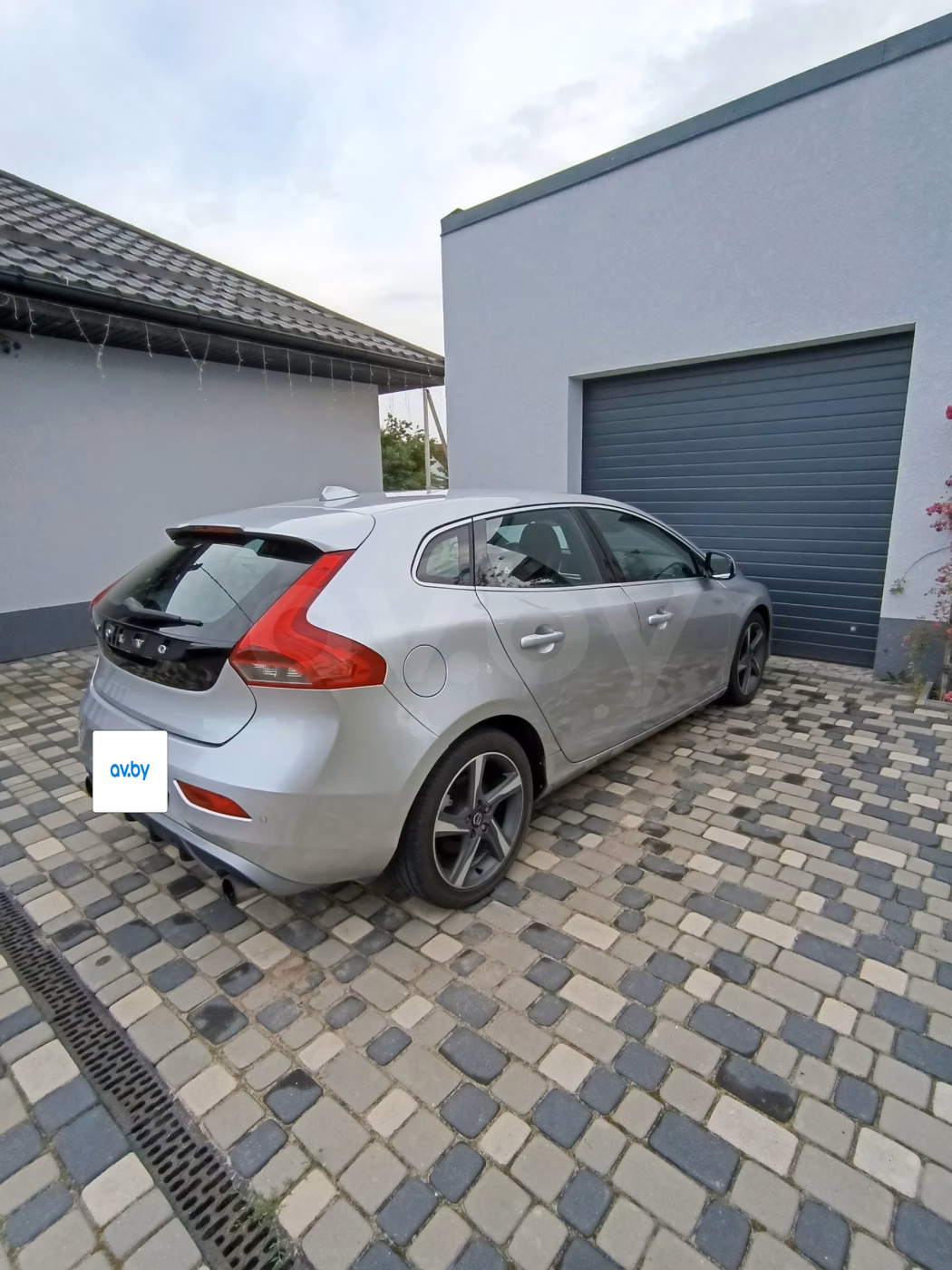 Volvo V40 фото 4