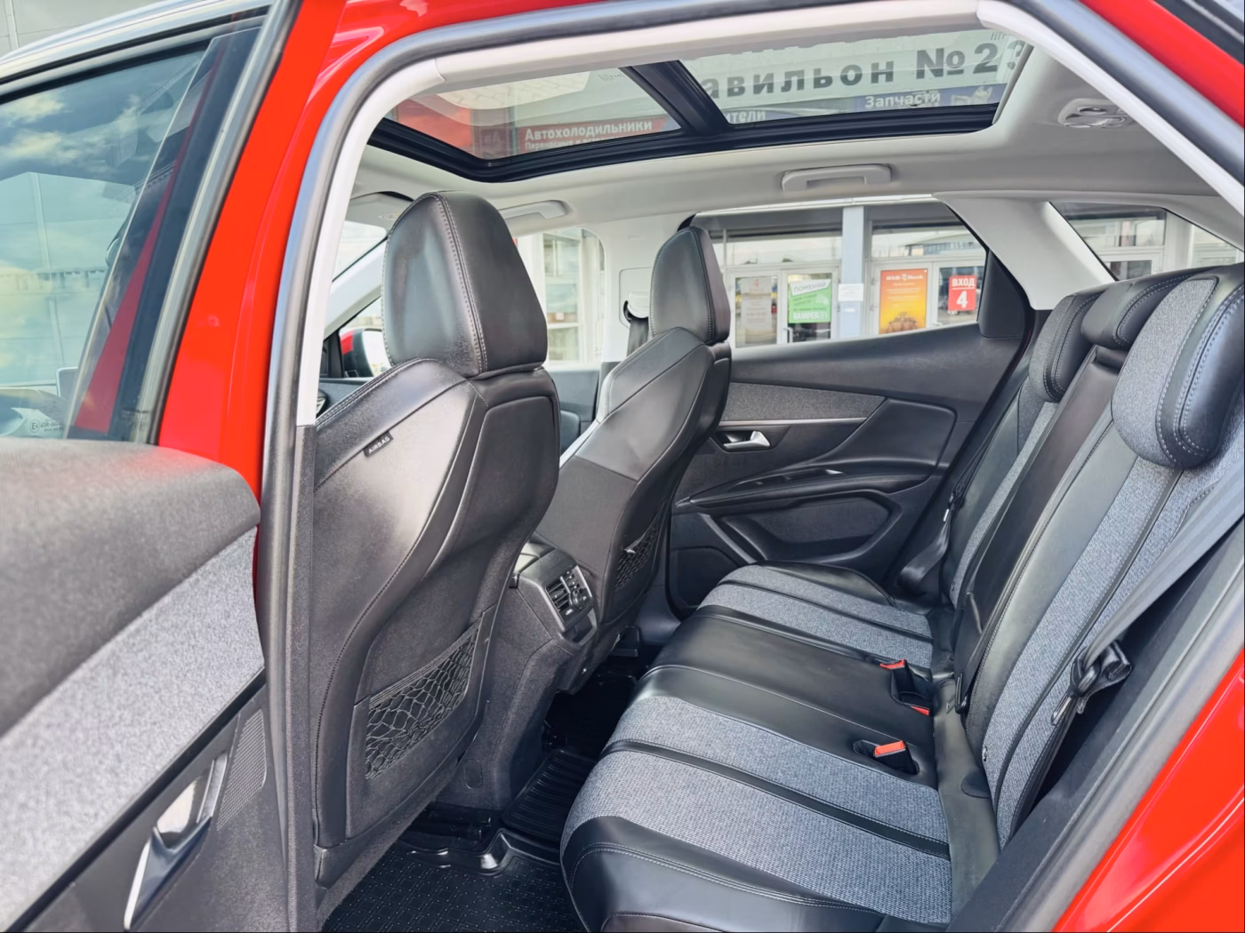 Peugeot 3008 фото 6