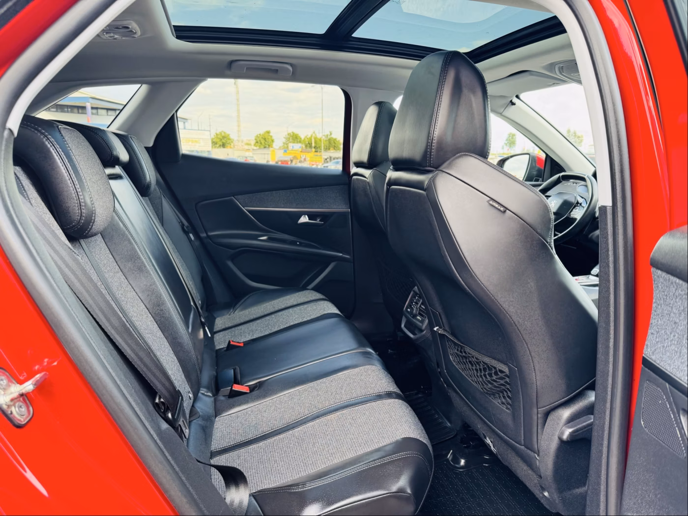 Peugeot 3008 фото 7