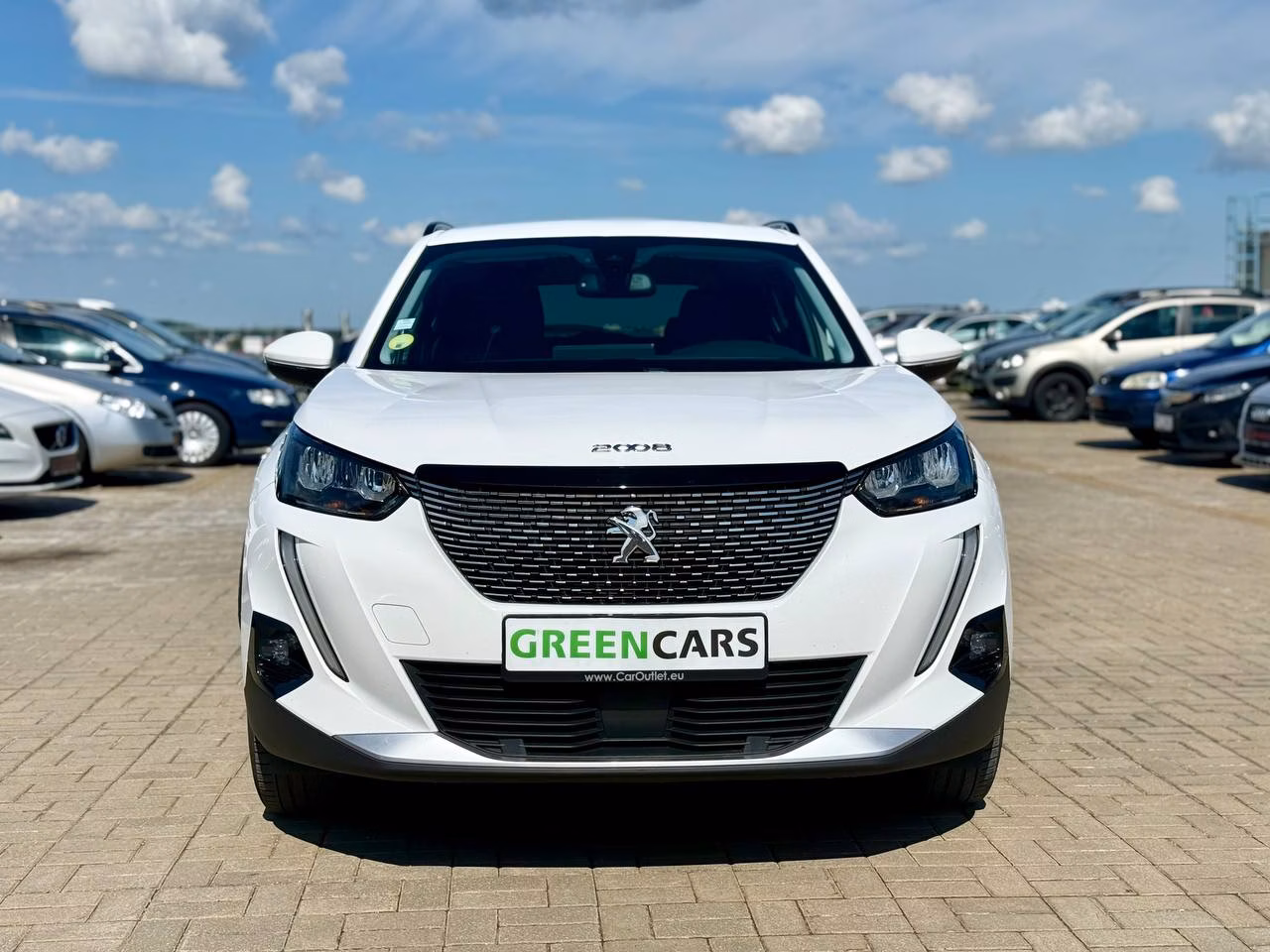 Peugeot 2008 фото 10