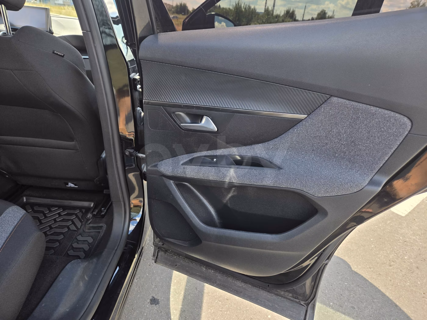 Peugeot 3008 фото 23
