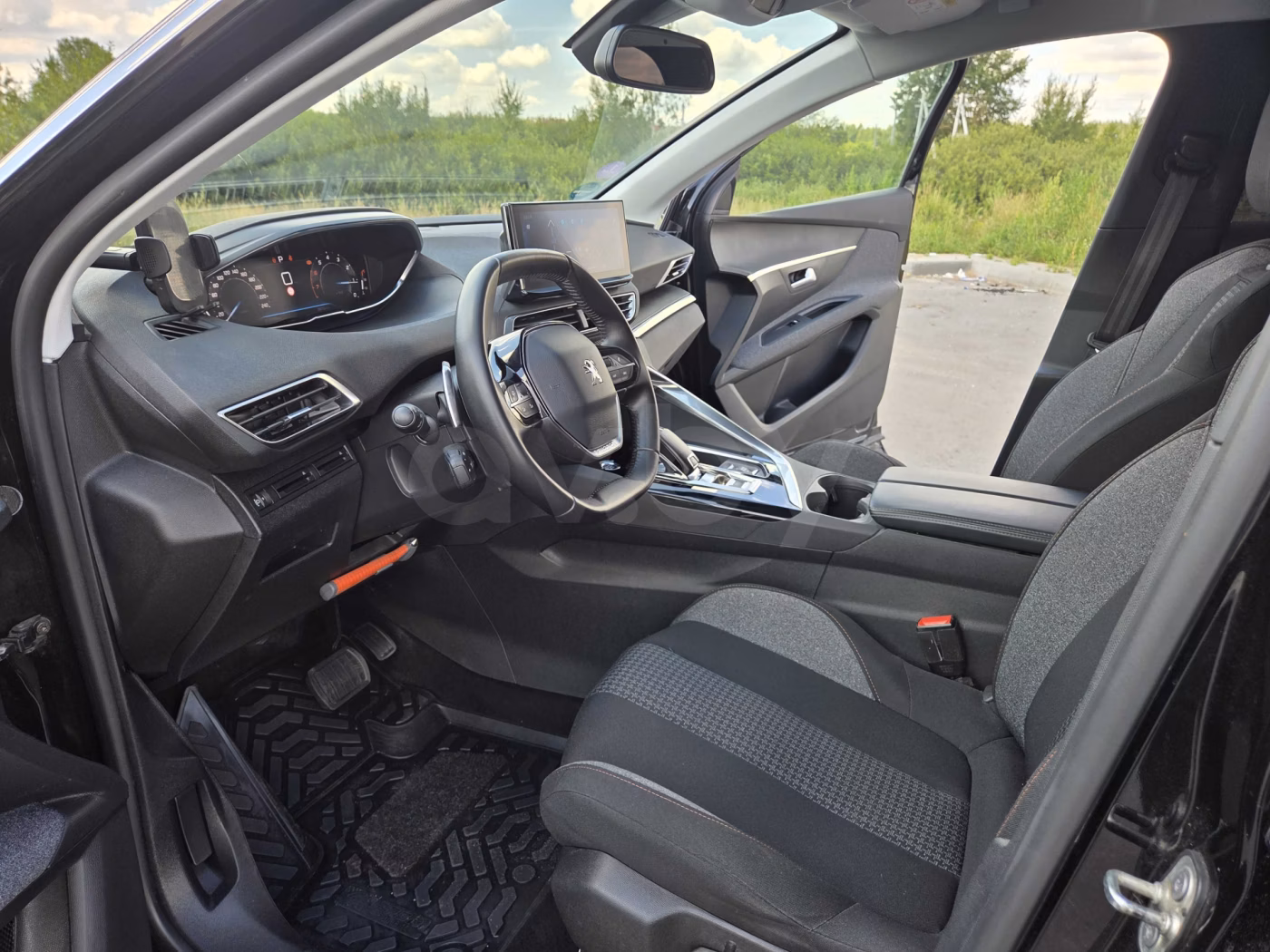 Peugeot 3008 фото 12