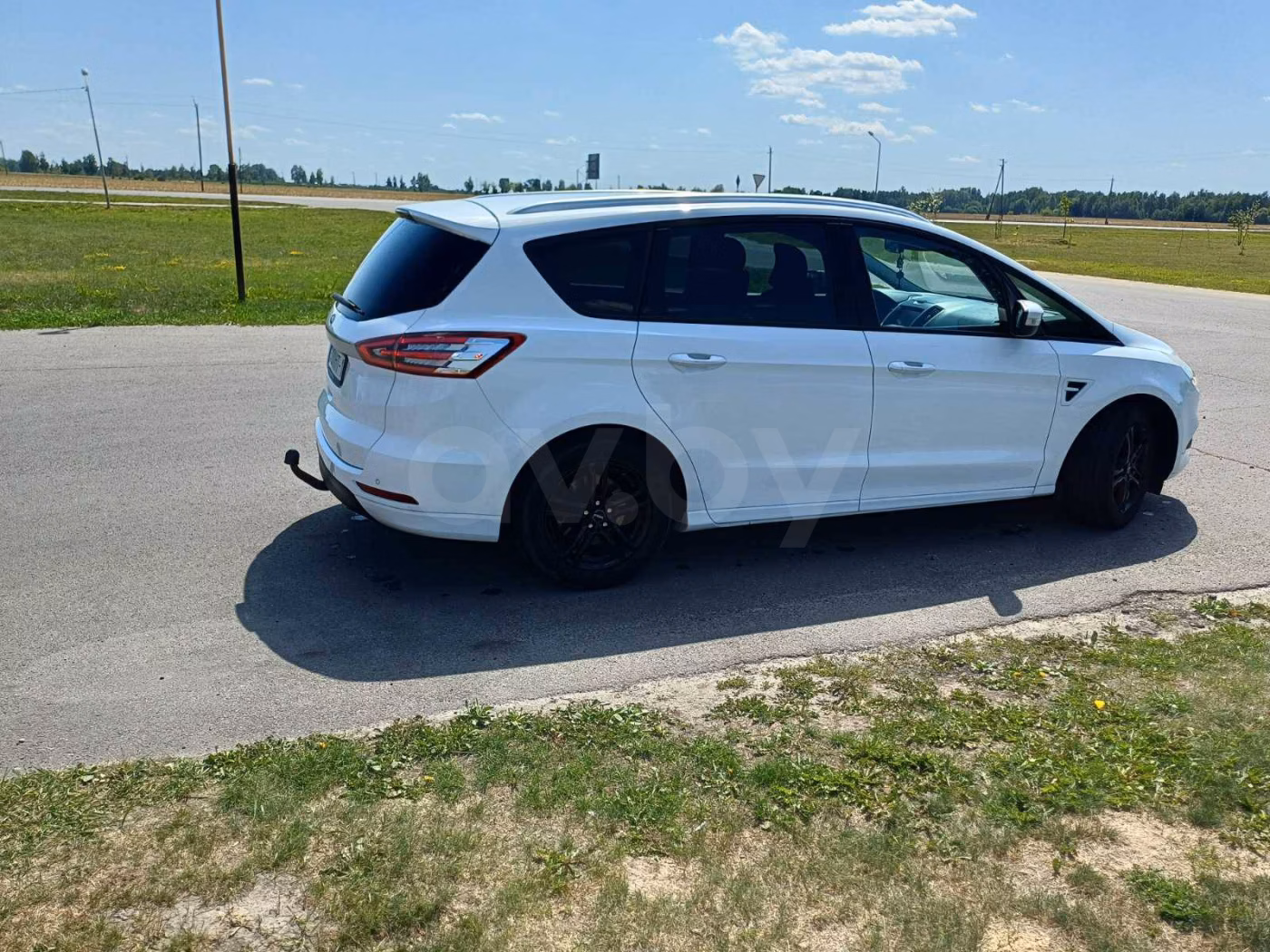 Ford S-MAX фото 13
