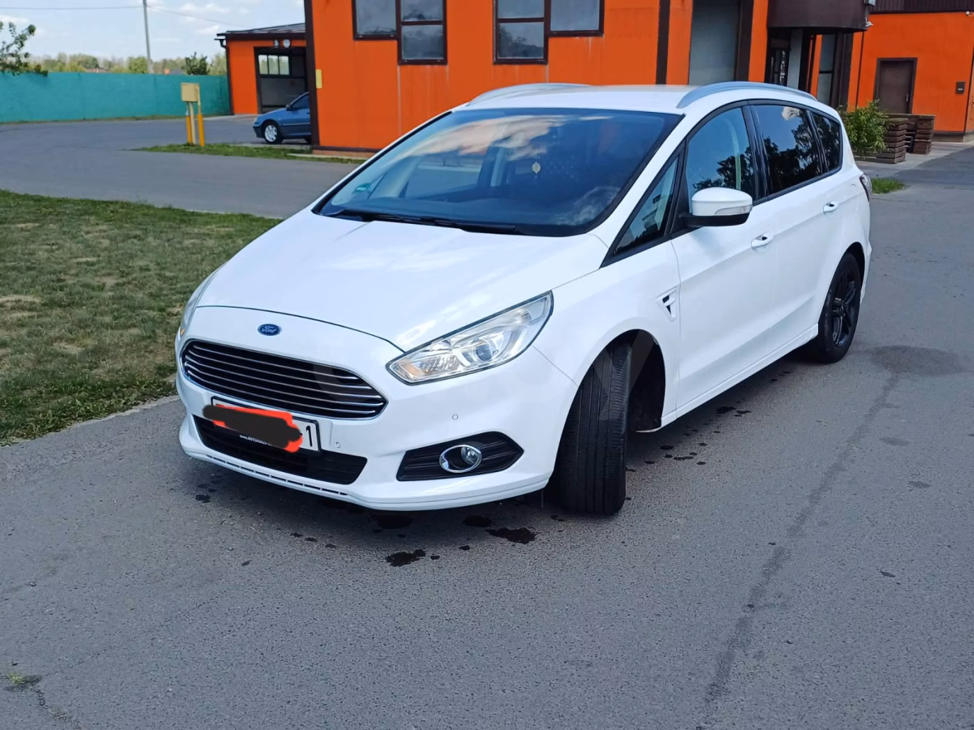 Ford S-MAX фото 8
