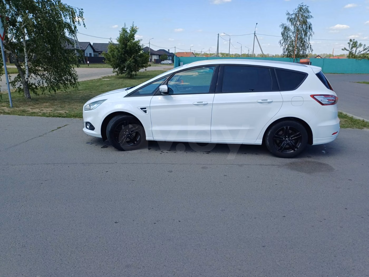 Ford S-MAX фото 11