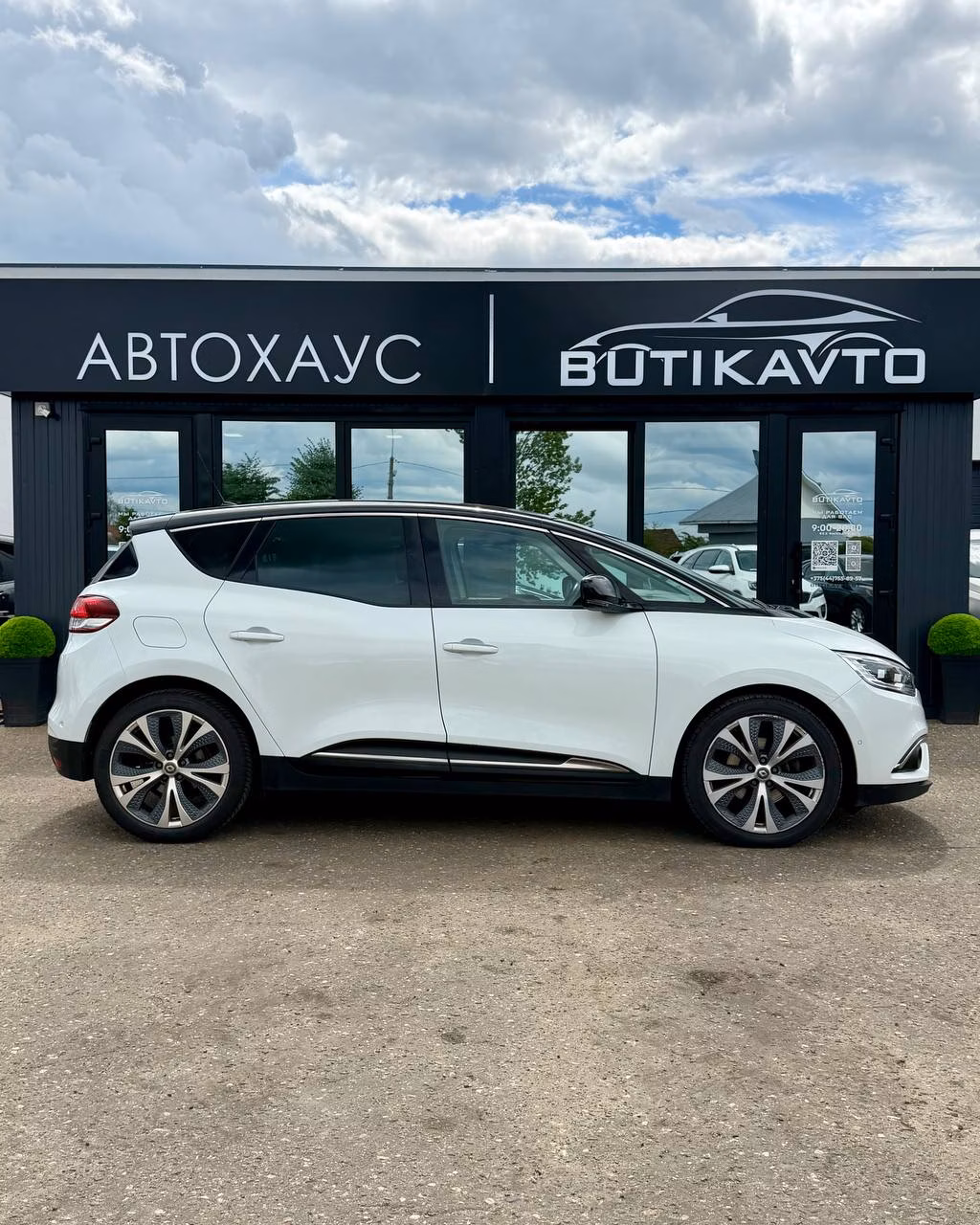 Renault Scenic фото 9