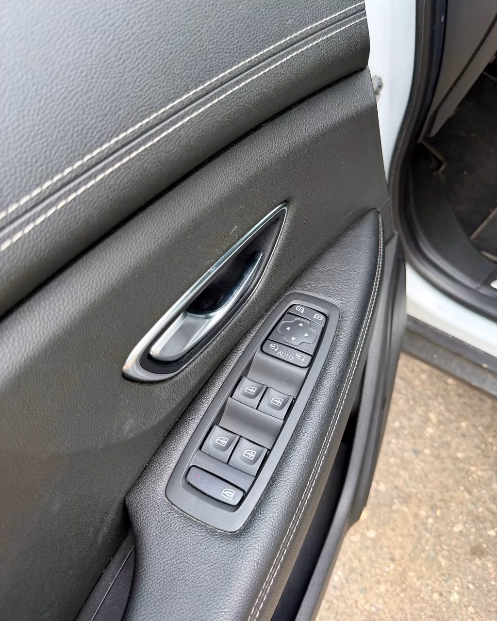 Renault Scenic фото 10