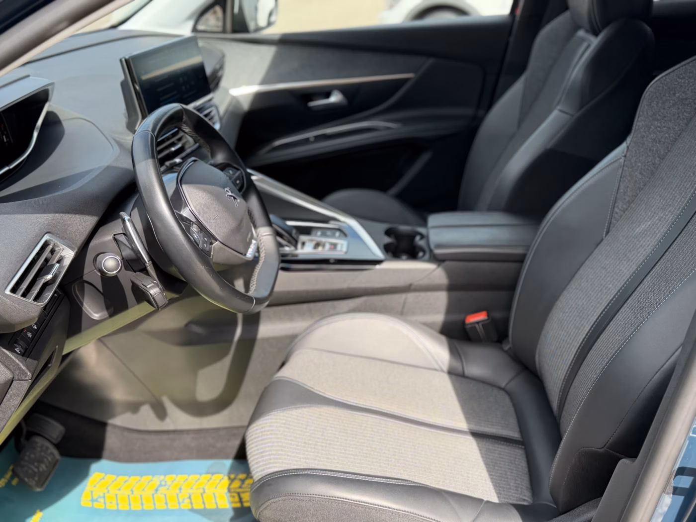 Peugeot 3008 фото 18