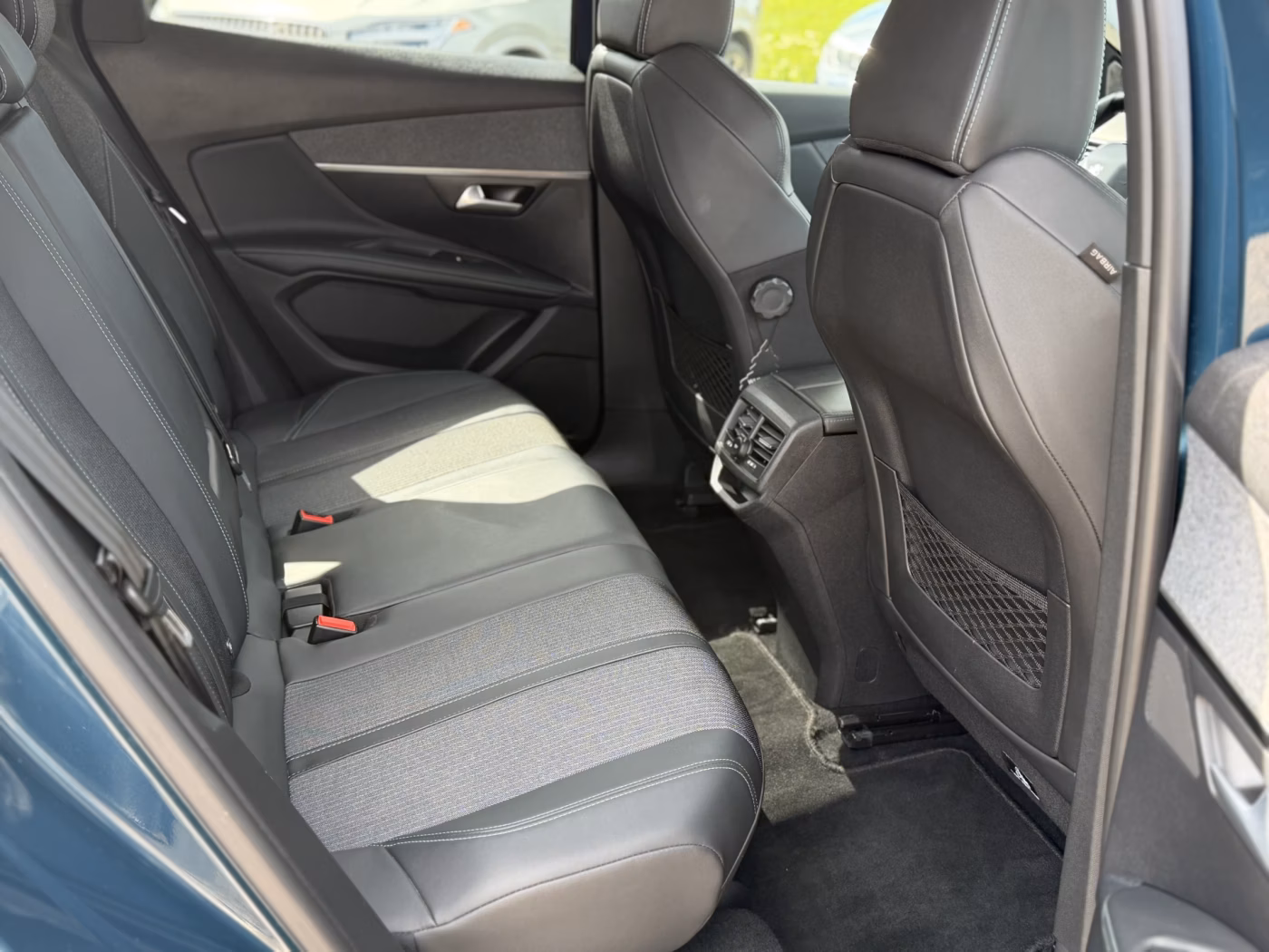 Peugeot 3008 фото 13