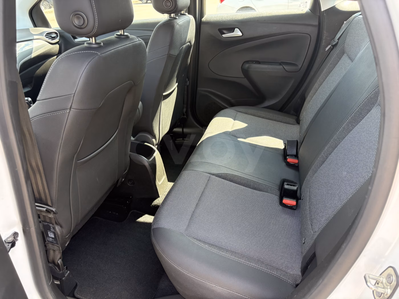 Opel Crossland X фото 12